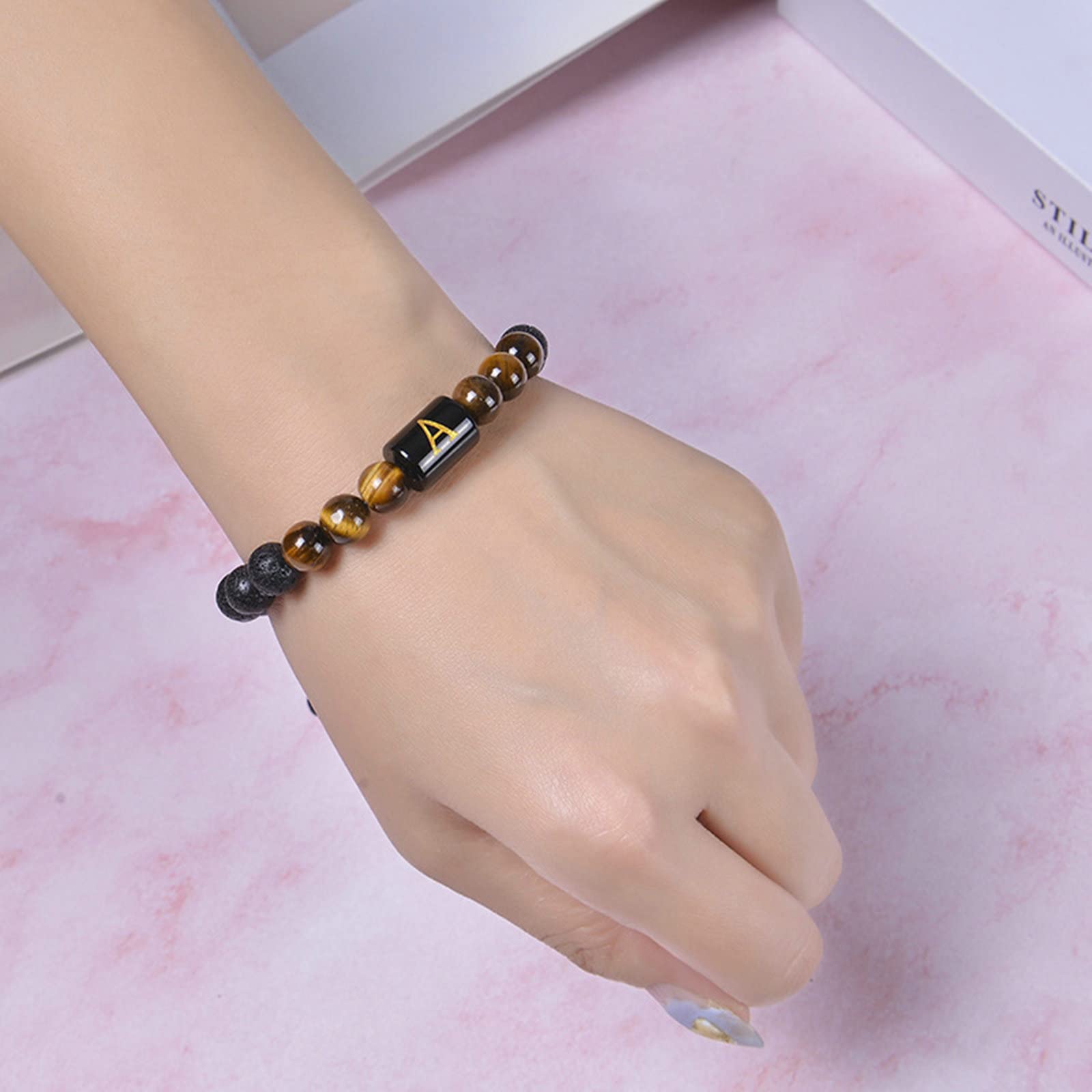 Pulsera de difusor de Aceite Esencial Roca de Lava, Pulsera de Piedra de Tigre de Piedra de Lava con Letras AZ Pulseras Ajustables para Mujeres 29.2 cm