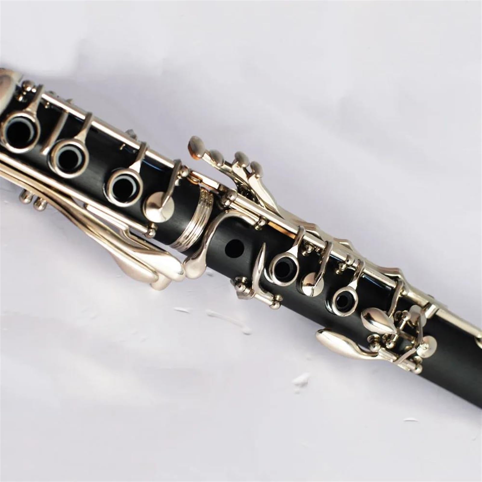 Clarinetto In Legno Nichelato E Gomma Dura
