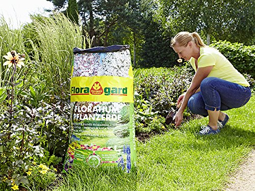 Floratorf 100 Liter - Reiner ungedüngter Weißtorf zur Bodenverbesserung oder als Einstreu für Kleintiere & Florahum Pflanzerde 70 L • Universalerde • für Blumenbeete