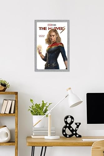 Miniatura 74 de Trends International Marvel The Marvels - Póster de pared de la serie Captain Marvel Feature Series, 22.37 x 34.00 pulgadas, versión enmarcada
