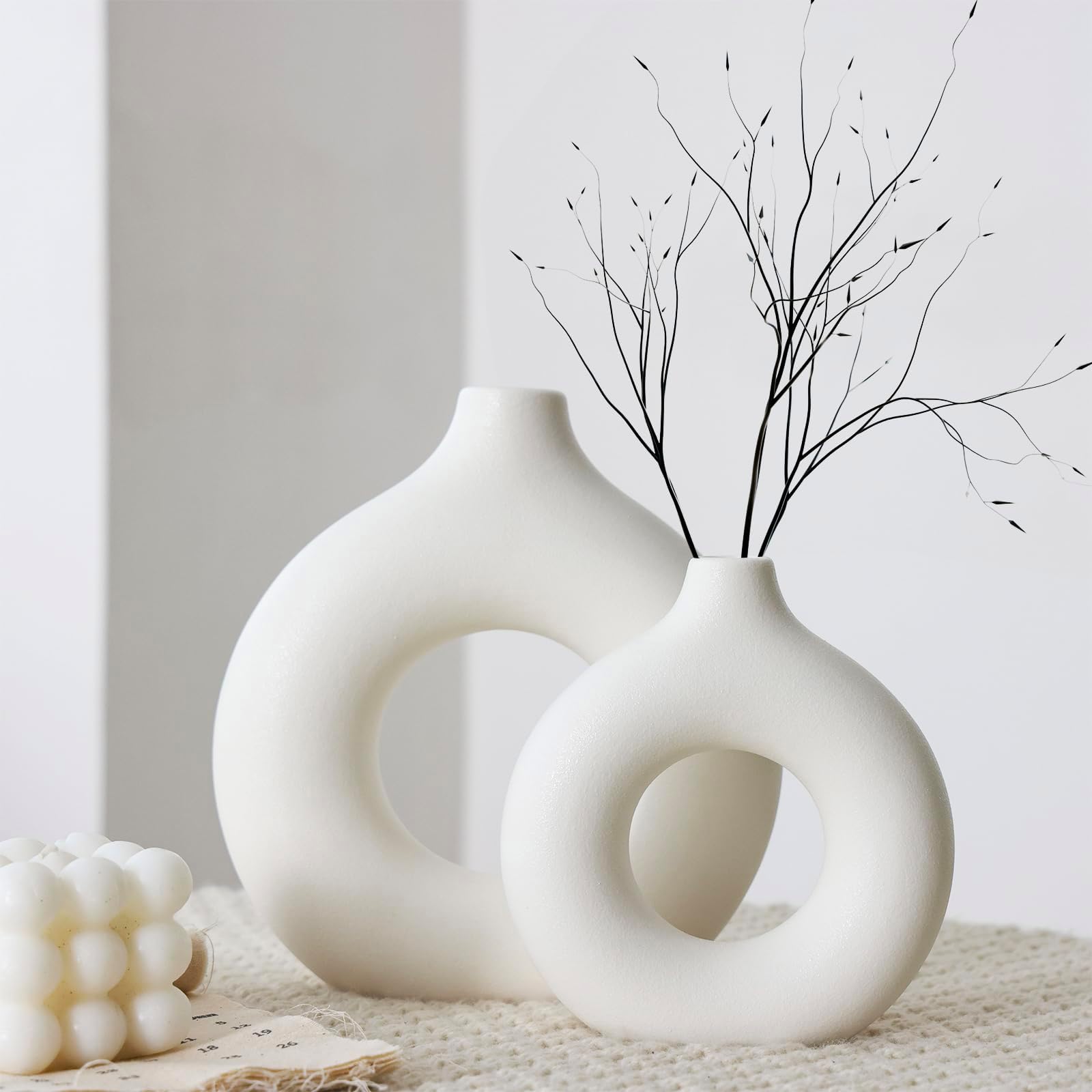 CUCUMICeramic Vase Set of 2, White Vases for Decor, Round Hollow Pampas Grass Vase, Boho Minimalist Flower Vases for Wedding Centerpieces Coffee Table Living Room Bedroom Fireplace Mantle Home Decor
