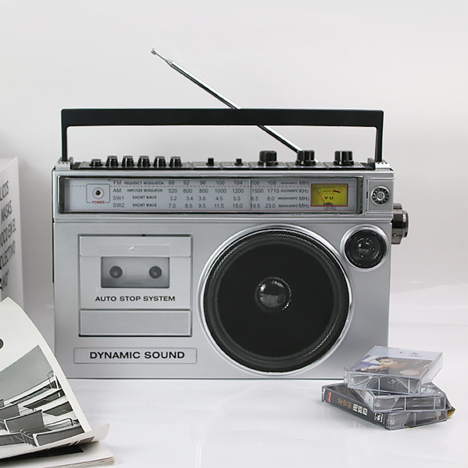 Radio portatile con lettore di cassette – Boombox retrò con radio AM/FM/SW, supporta ingresso SD/USB per riunioni di famiglia e viaggi