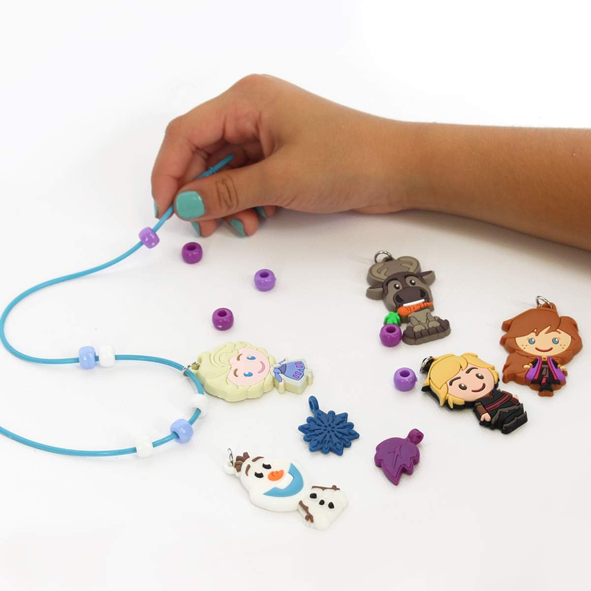 Tara Toy Frozen Necklace Activity