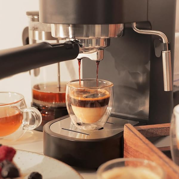 Cecotec Macchina da Caffè Espresso Cafelizzia Fast. 1350 W, Thermoblock, ForceAroma da 20 bar, Vaporizzatore Orientabile, Braccio Doppio, Piastra Riscaldatrice per Tazze, Serbatoio d'Acqua Estraibile - 3