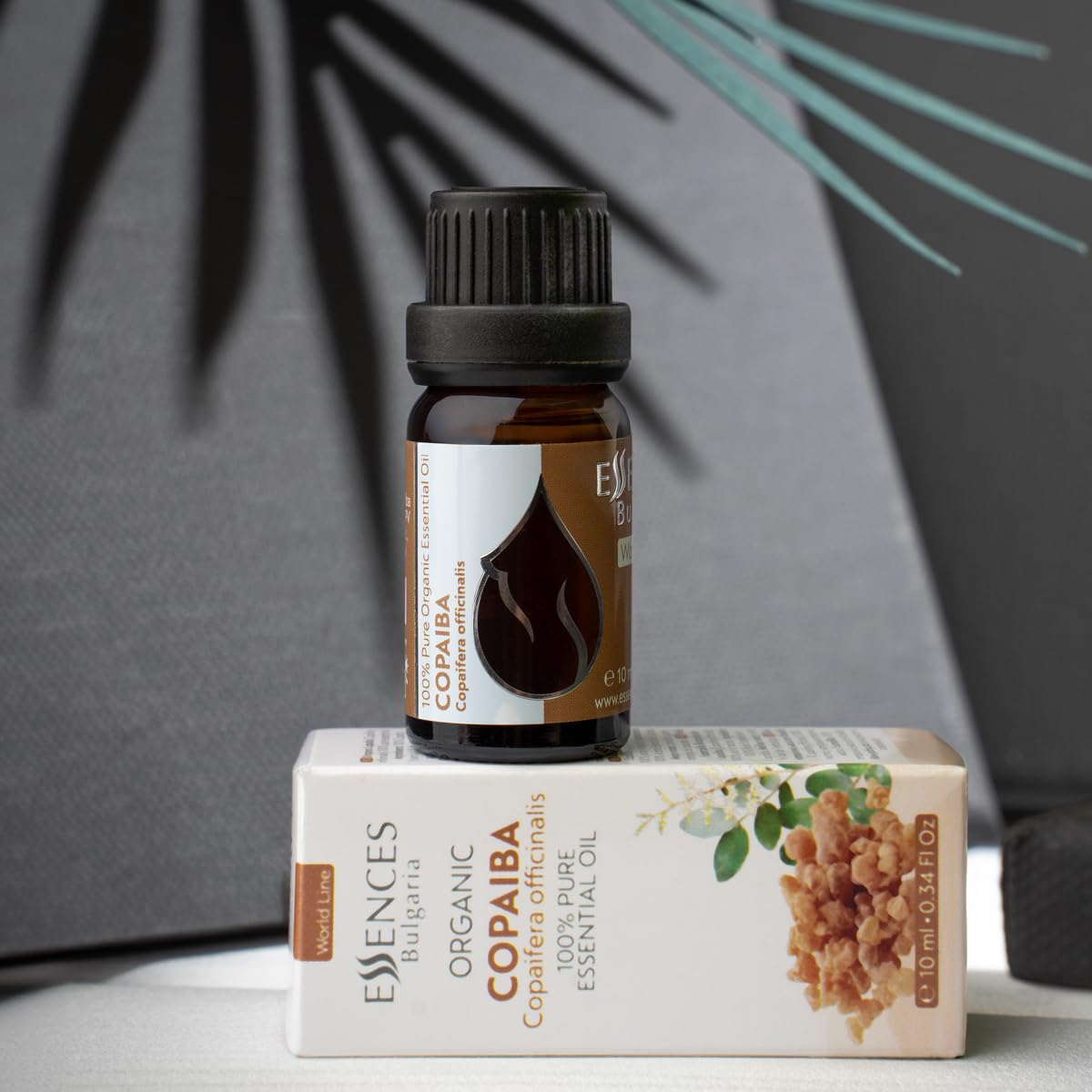 Essences Bulgaria Olio Essenziale di Copaiba Biologico 10 ml | Copaifera officinalis | 100% Puro e Naturale | Non Diluito | Grado Terapeutico | Aromaterapia | Cosmetici | Senza crudeltà | Non OGM