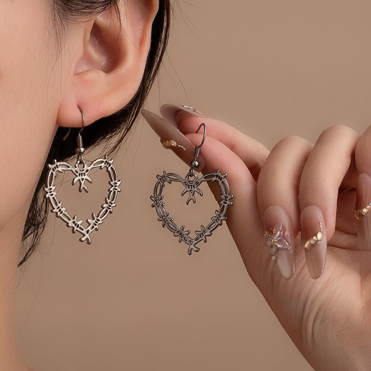 Fashion Barbed Wire Heart Earrings Dangle for Women Lightweight Statement Jewelry Charms Gifts image 2