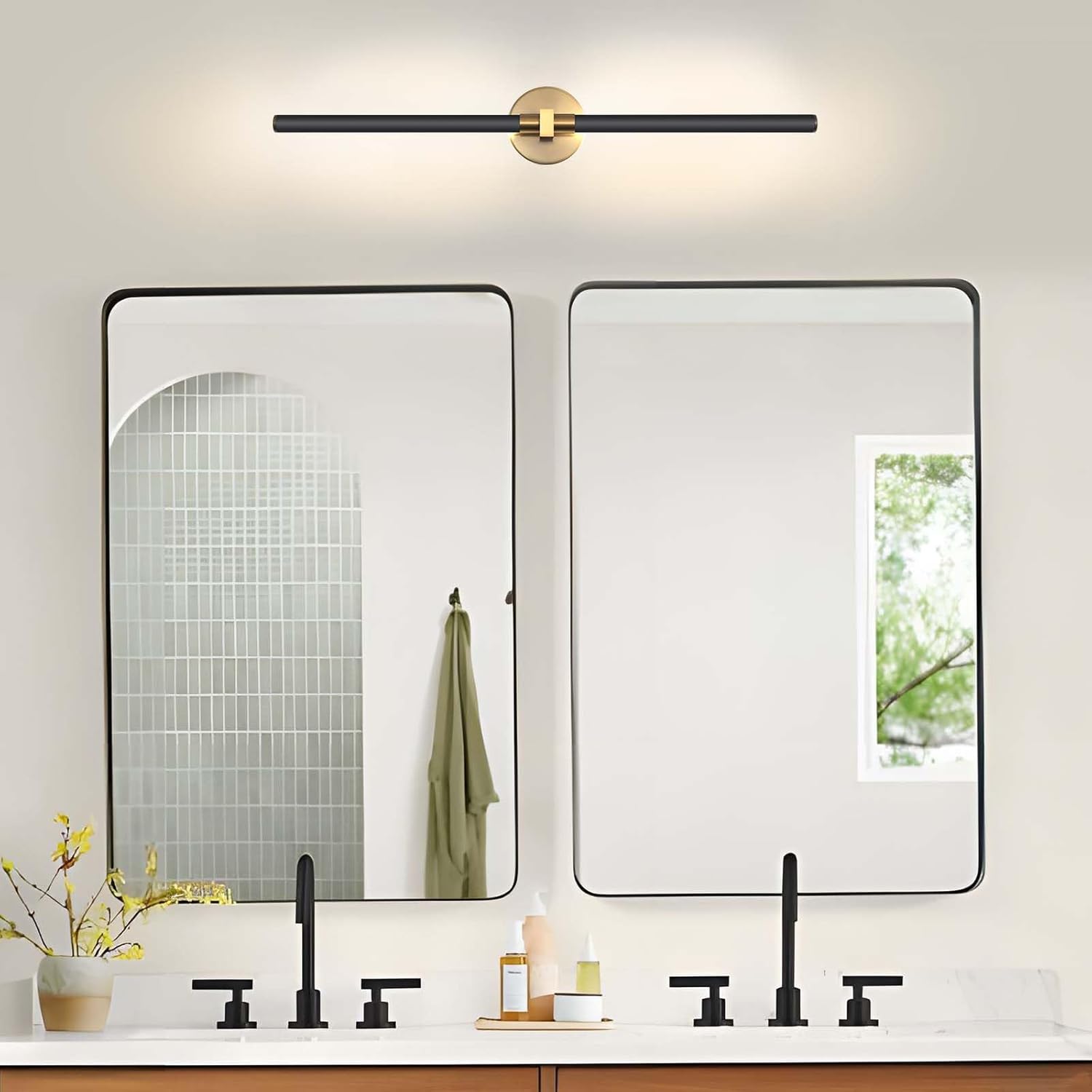 31" Black and Gold Vanity Light Bathroom Light Fixtures Over Mirror, 360° Rotatable LED Brushed Gold and Black Vanity Lights for Bathroom,18W 4000K Modern Vanity Light Bar for Bedroom Hallway Entryway