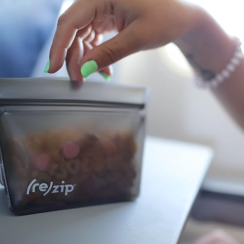 Miniatura 4 de (re)zip Colección de kit de viaje  Juegos de bolsas reutilizables de varias piezas para el cumplimiento de la TSA, aperitivos, artículos de tocador