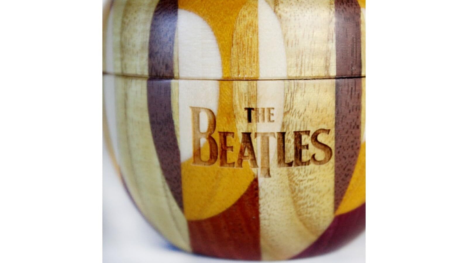 りんご【未使用】箱根寄木細工 茶筒 中蓋付き りんご【未使用】箱根