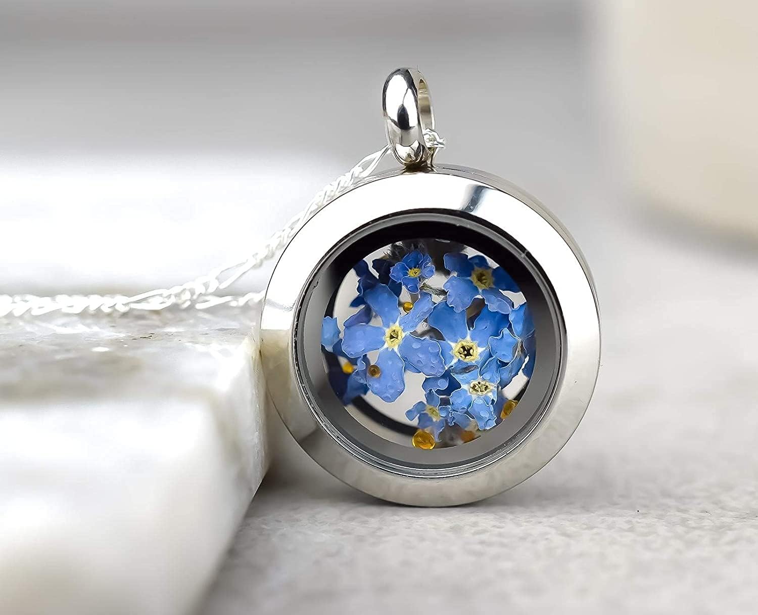 MadamLili 925 Sterling Silver Locket Necklace | Real Forget-Me-Not Flowers | Vintage Jewelry | Memorial Necklace | Meaningful Gift for Mom & Daughter | Flower Pendant Necklace - Image 5