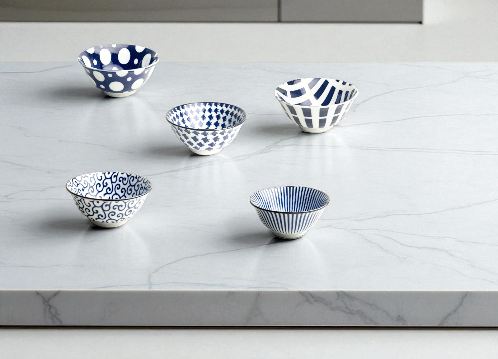 Japan-Bowls AsiATICA - Lot de 5 bols à ramen en porcelaine de 15 cm - Bols asiatiques de qualité supérieure pour riz, pâtes, tapas, udon, céréales - Set de bols à soupe avec designs japonais (Seigaiha