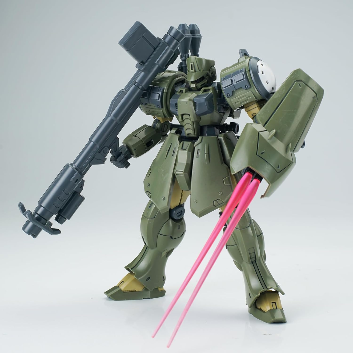 Pipigirl 1:144 Plastic Action Figures Kits, Green Zabul, 5.5 in Mecha Model, Easy to Assemble