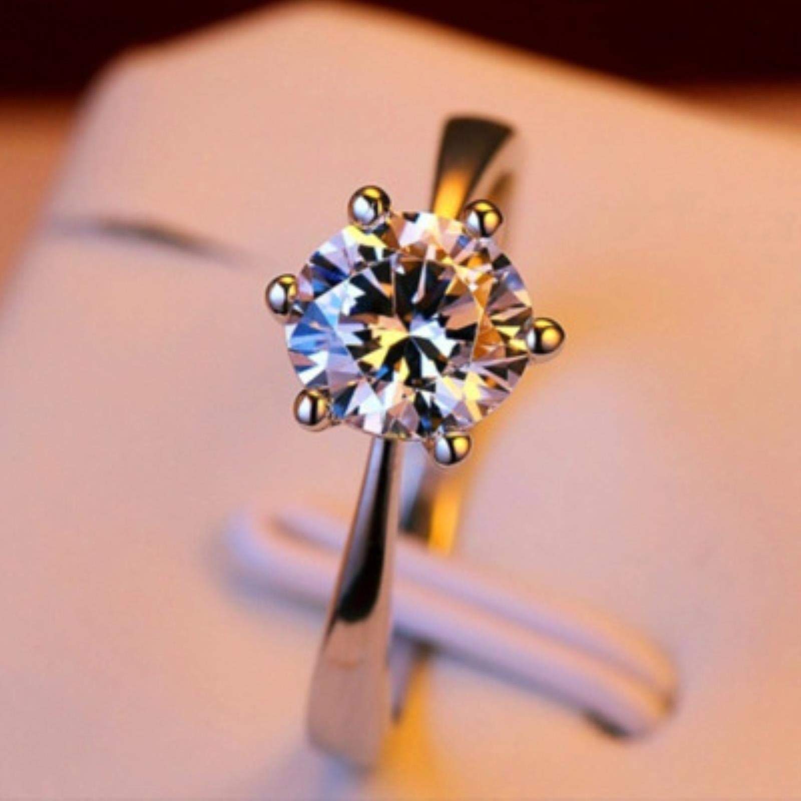 AQUALITYS Rings for Women Bridal Wedding Finger Ring Fashion Cubic Zirconia Engagement Rings White Gold Color Gift