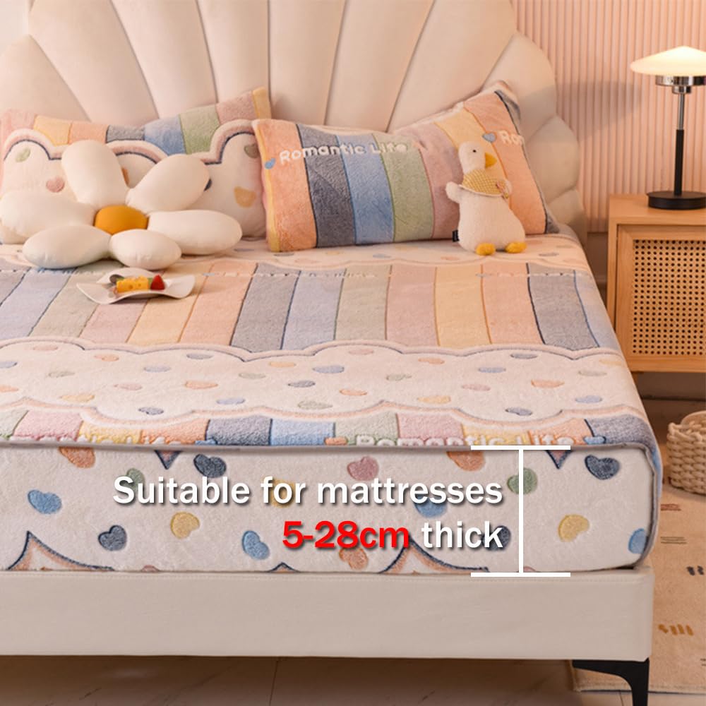 Hiseng Flanell Spannbettlaken, Jacquard Weiches Einfarbig Spannbetttuch Leintuch, bis 28 cm Matratzenhöhe, Elastisches Matratzenschoner für Boxspringbett & Wasserbett (200x220cm,Bunte Herzen)