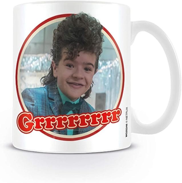 Stranger Things Ceramic Mug with Dustin Purring in Presentation Box - Official Merchandise