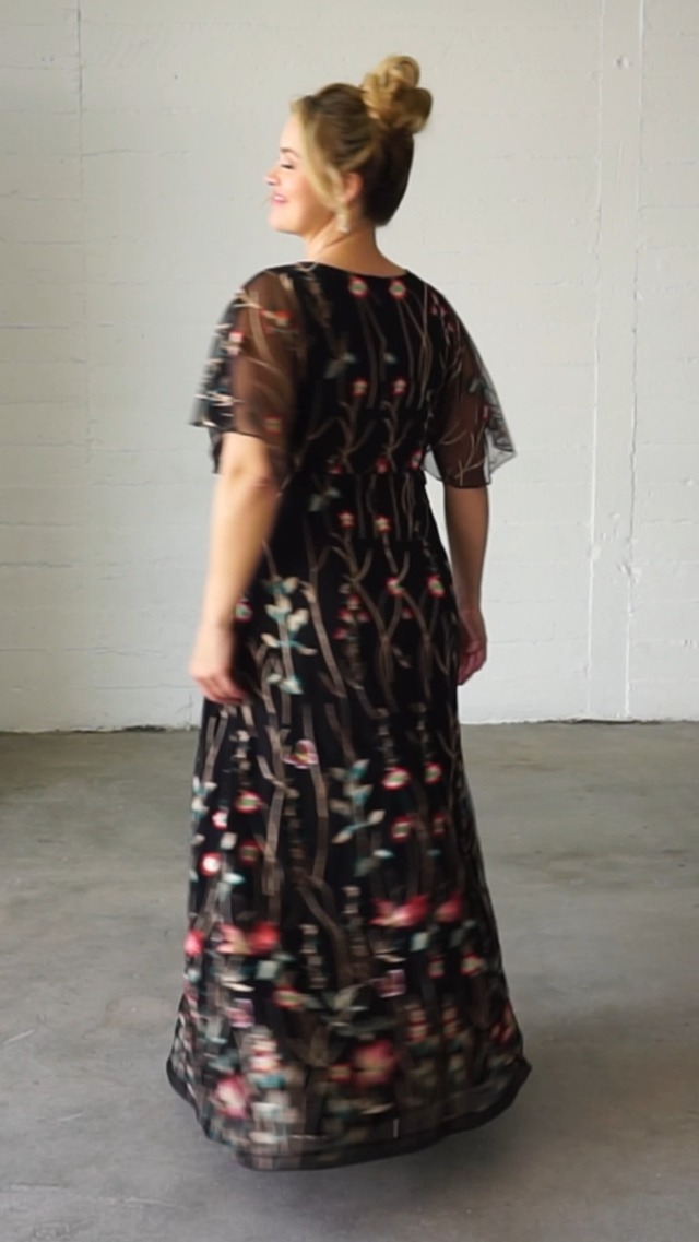 Amazon.com: Kiyonna Women's Floral Embroidered Elegance Evening Gown, Formal Long Dress for Wedding Guest, Mother of The Bride/Groom, Black Size S (2-4) : Clothing, Shoes & Jewelry Amazon.com: Kiyonna Women's Floral Embroidered Elegance Evening Gown, Formal Long Dress for Wedding Guest, Mother of The Bride/Groom, Black Size S (2-4) : Clothing, Shoes & Jewelry