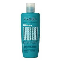 GYADA COSMETICS, Shampoo Rinforzante con Spirulina, per Capelli Fragili e Diradati, ad Azione Ristrutturante, Stimola la Ricrescita dei Capelli, con Avena e Ginseng, 250 ml