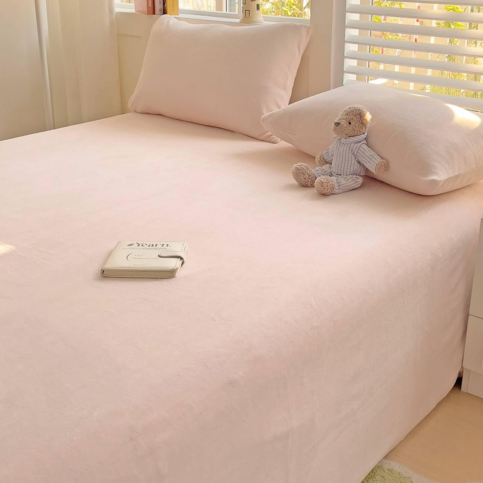 Juego de sábanas planas, sábana encimera de terciopelo de color sólido y 2 fundas de almohada, fácil cuidado, rosa claro, Super King (200 x 230 cm)