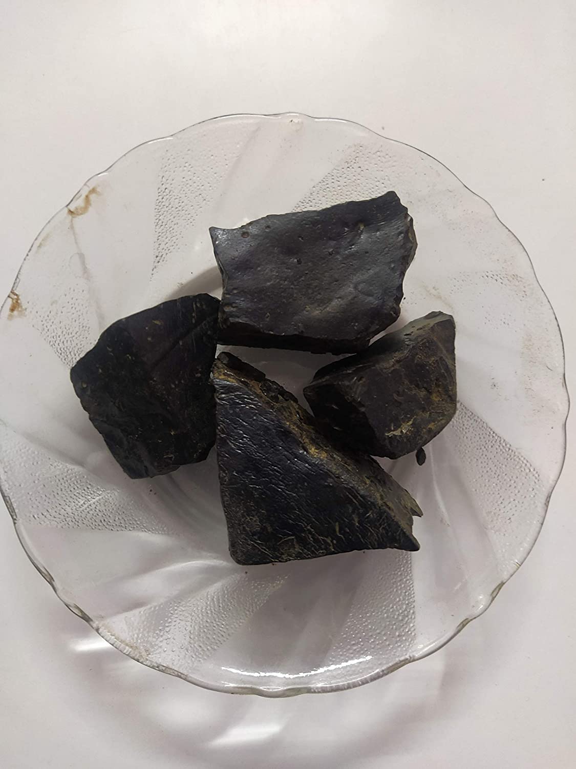 Original Kala gond | Gond Siyah / Gond Siya / Pure & Ayurvedic Musambaram / Musambar / Aloevera Gum By Tradebulk (750 g)