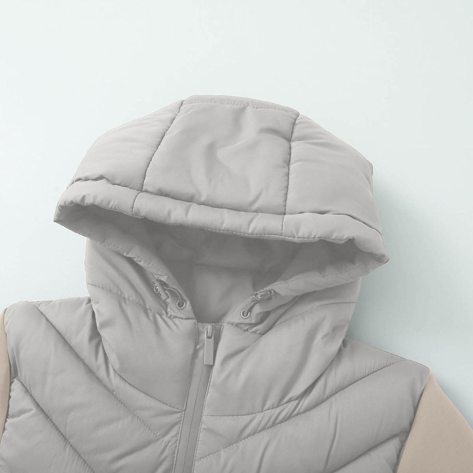 Cappotto invernale caldo con cappuccio e maniche lunghe, trapuntato, con cintura in vita e alla