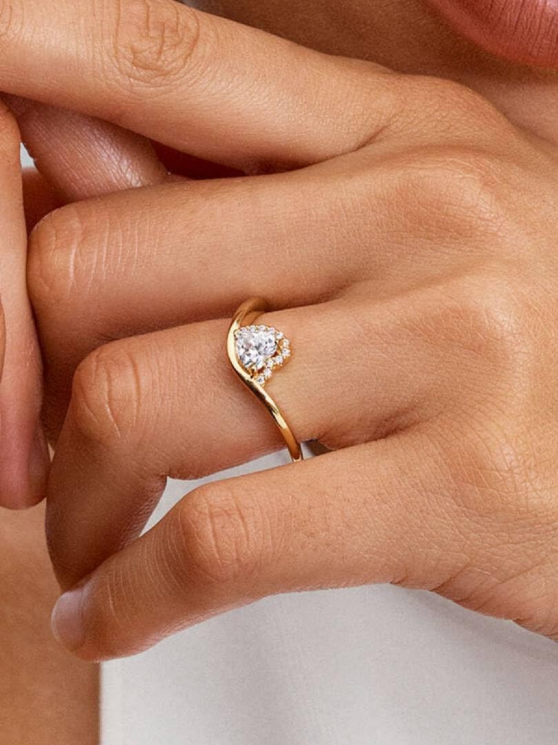 PANDORA-Wavy Heart Ring-Gold plated-With Gift Box