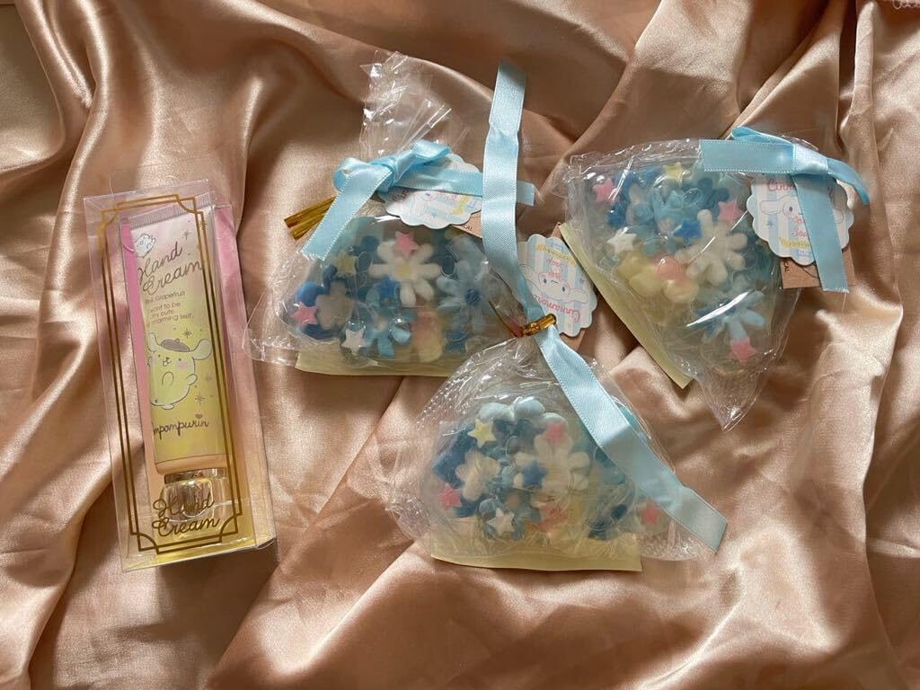 4点セット: ポムポムプリン ハンドクリーム 石鹸 シナモロール
