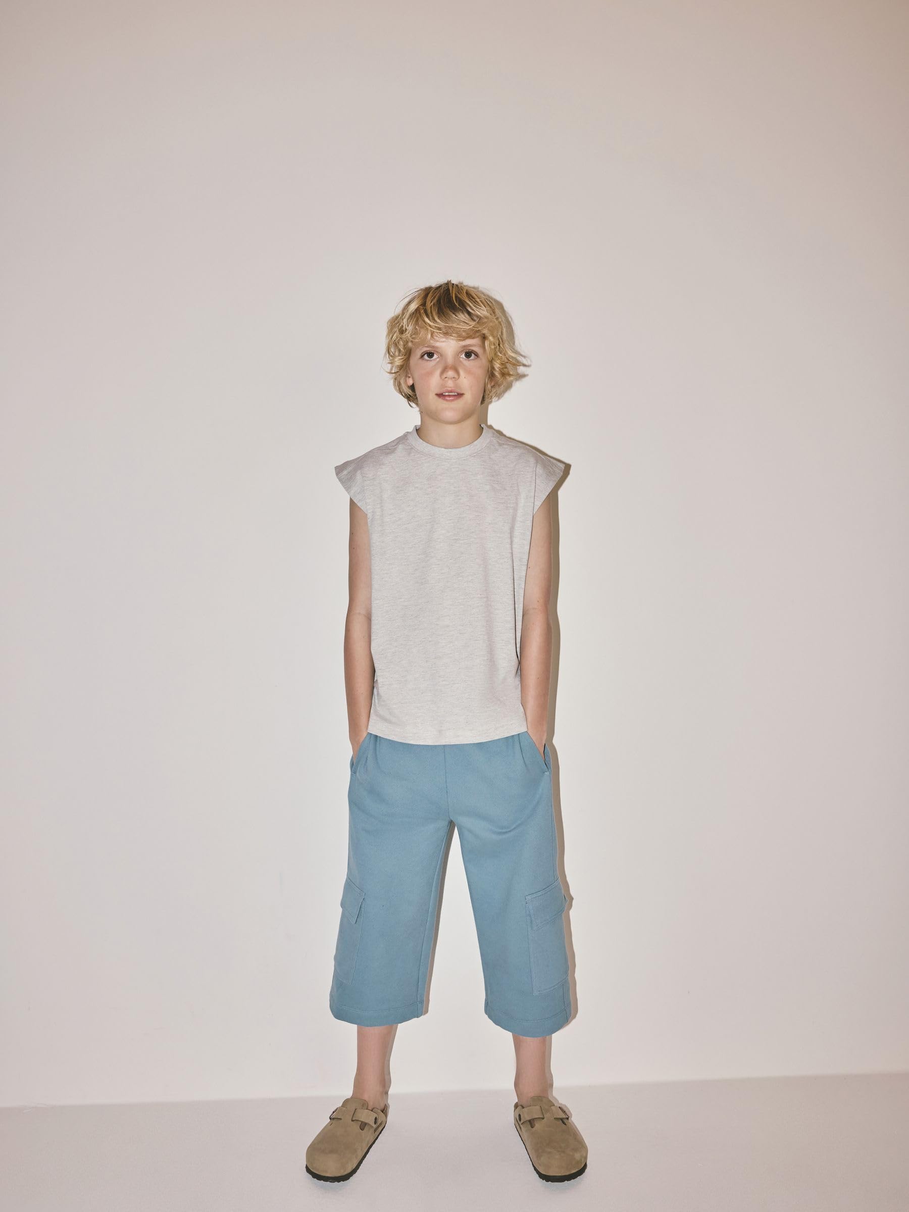 THE SET Niños Pack de 4 Pantalones Cortos de chándal con Bolsillos de Punto