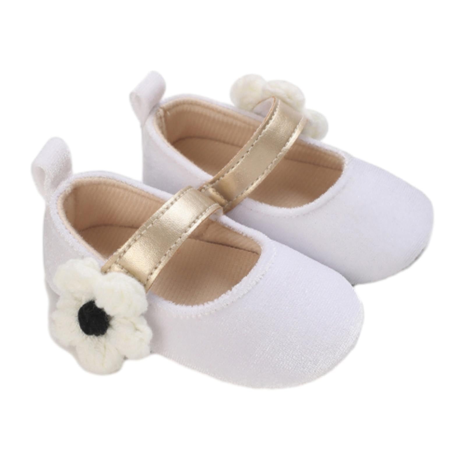 girls size 12 sandal Girls Slippers Cozy Fleece Booties Soft Bottom Warm 0 12 Months Girls (White, 4.5 Infant)