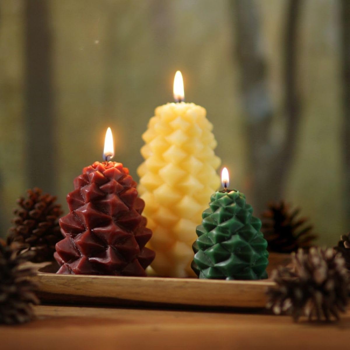 Big Dipper Wax Works Large Pinecone Candle, 40-Hour Long Burn, Pure Beeswax Sculpted Candle, 2.5” x 5”, Winter Candle