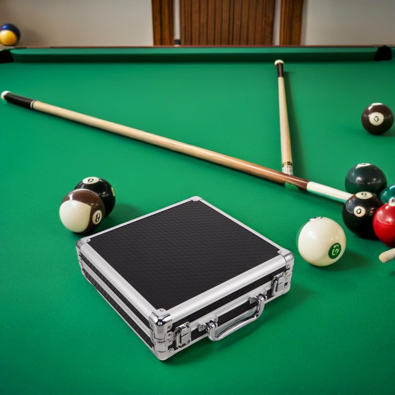 Pool Ball Travel Box: Padded Billiard Carrying Bag Travel Storage Box with Handle - 22 Cue Ball Holder for Indoor Outdoor Activities Competition Training