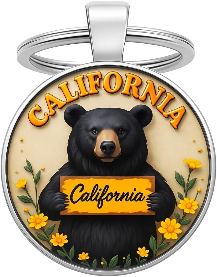 SUPAC 1pc Unique Bear With Forest Background Shaped Metal Keychain - Fashionable Circular Animal Keyring for Men and Friends
