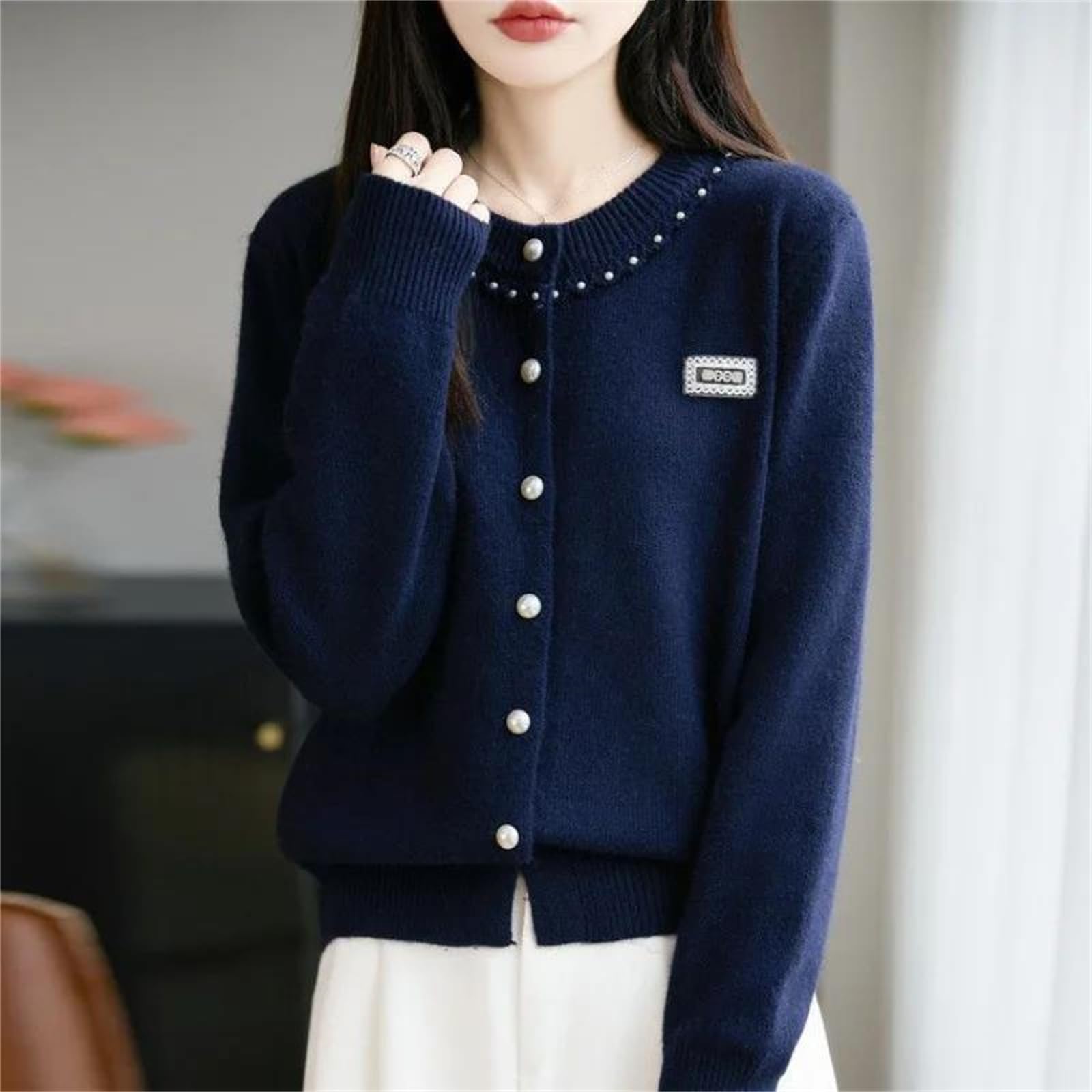 Cárdigan de punto con botones y perlas para mujer, cuello redondo, holgado, de punto de retazos, para otoño e invierno, elegante chaqueta de manga larga