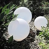 Material: Kunststoff weiß Sockel silbern. auch einzeln und in 4 verschiedenen Größen erhältlich