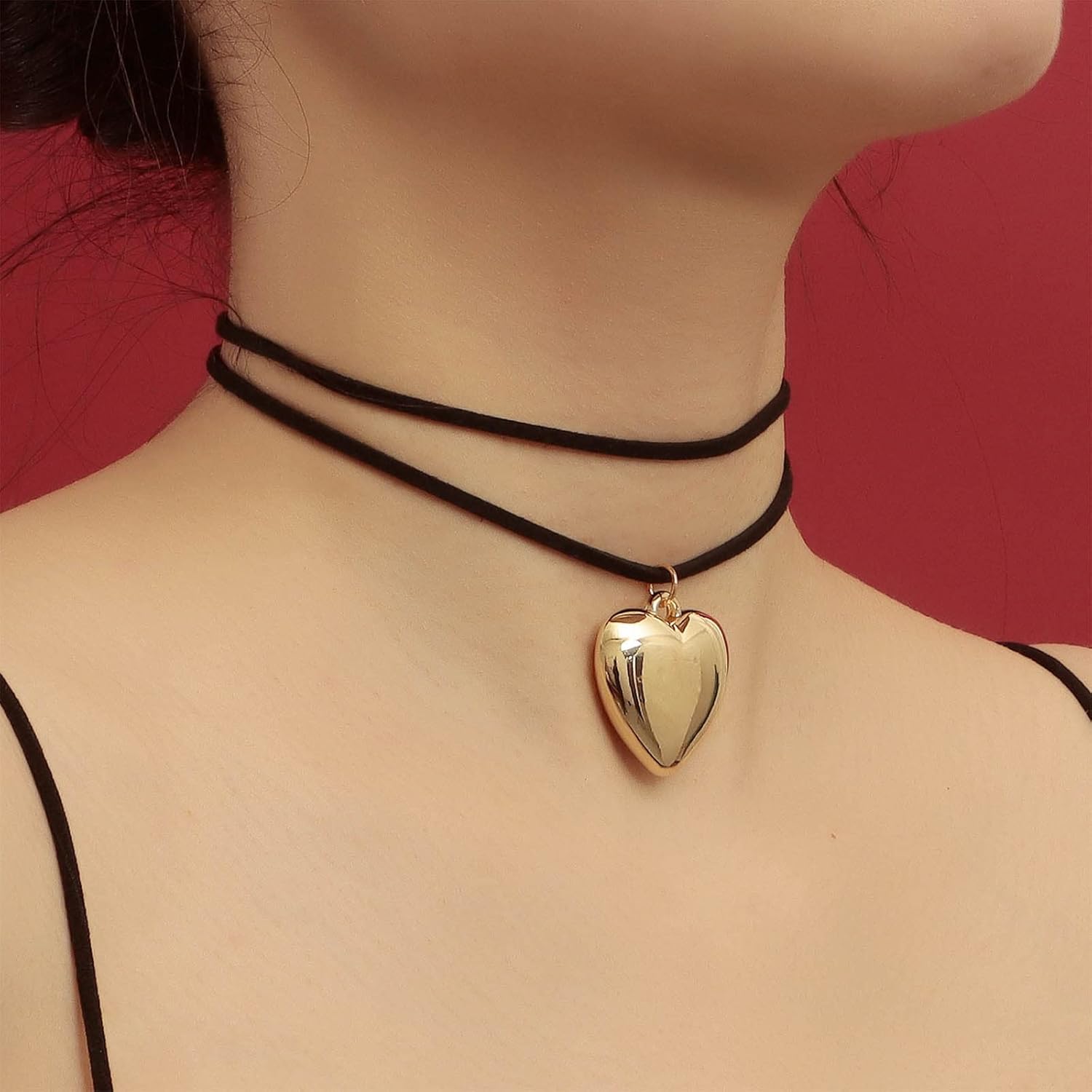 Gothic Large Heart Velvet Choker Necklace Chain Vintage Black Layered Leather Choker Necklace Punk Gold Love Heart Pendant Necklace Choker Black Collar Necklaces Jewellery for Women - Image 3