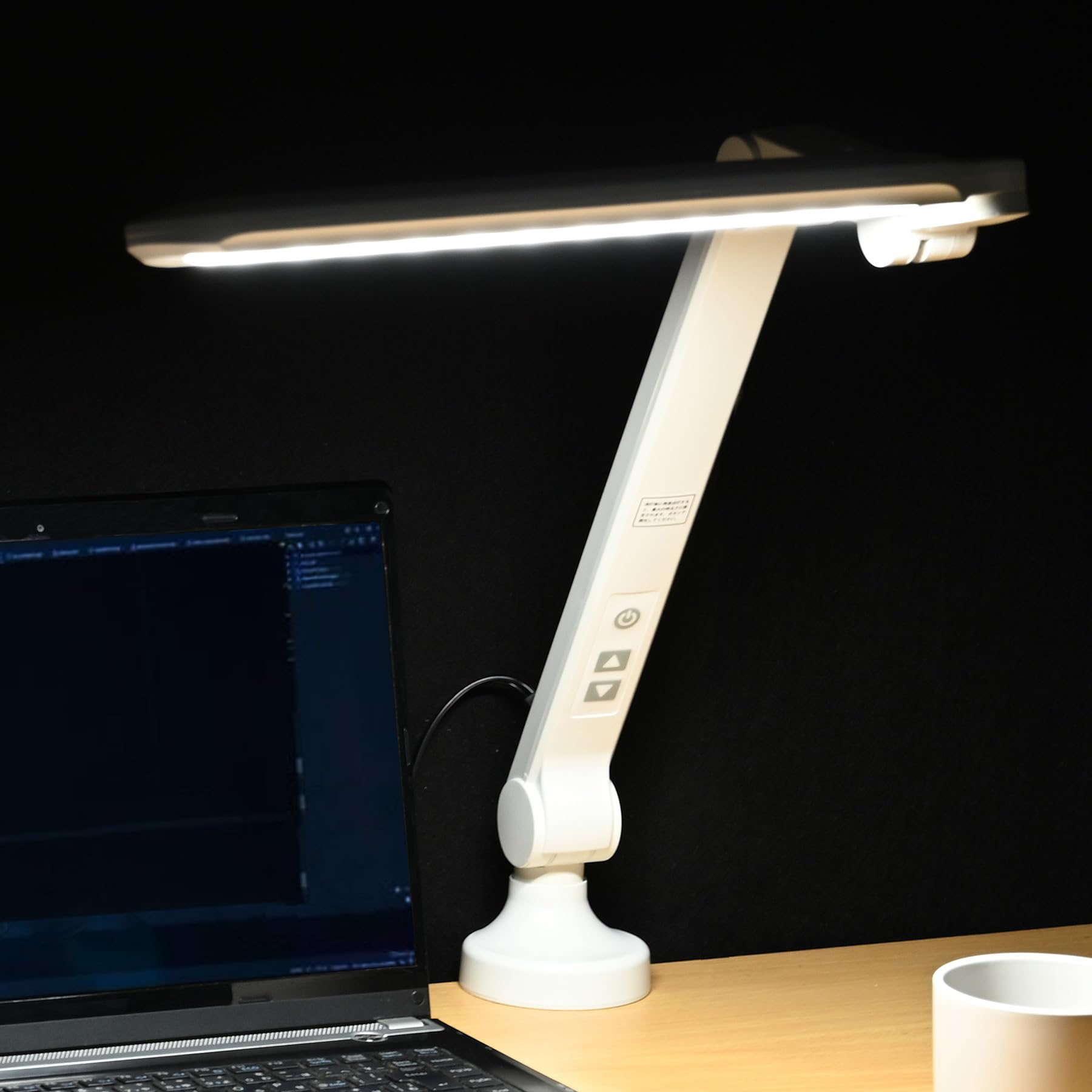 ③学習机用電気 楽天市場】【最安値に挑戦☆クーポンで2,180円】 デスクライト