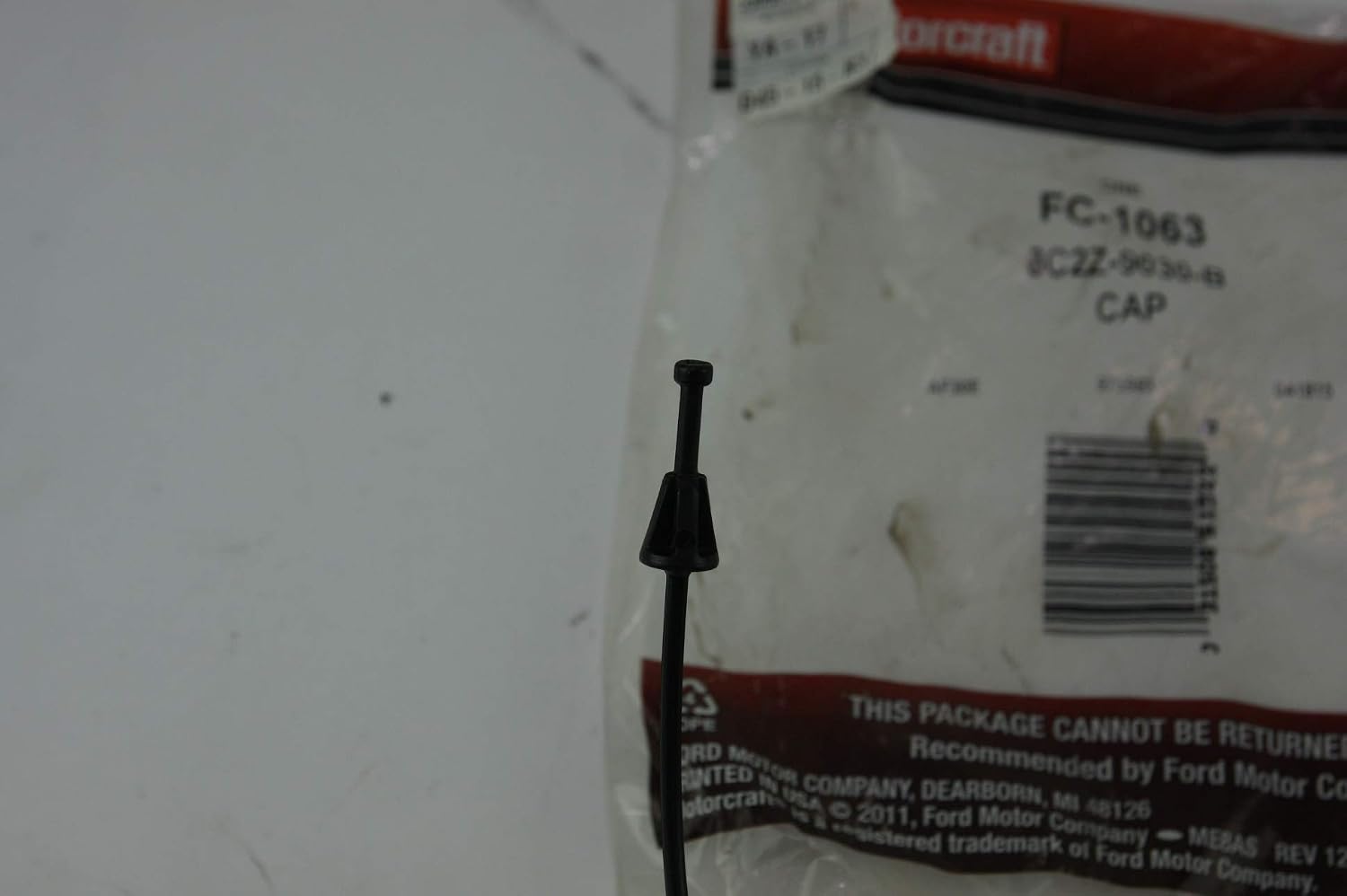 Motorcraft FUEL W/TETH CAP