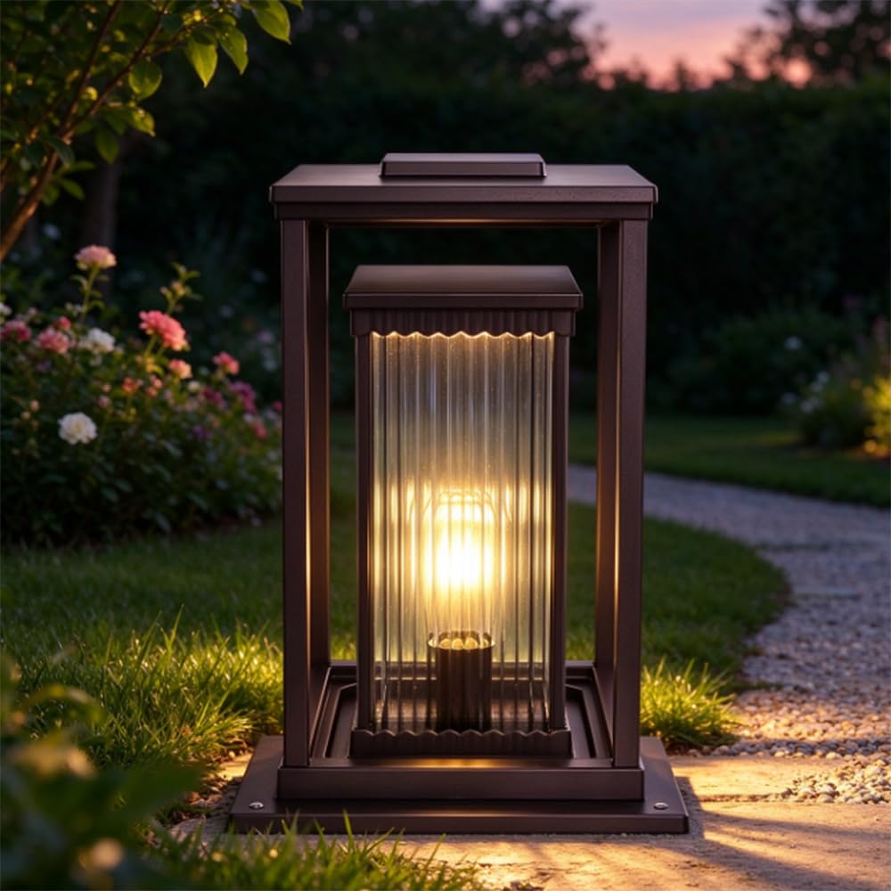 Żebrowana szklana lampa filarowa i słupek do drzwi ogrodowych