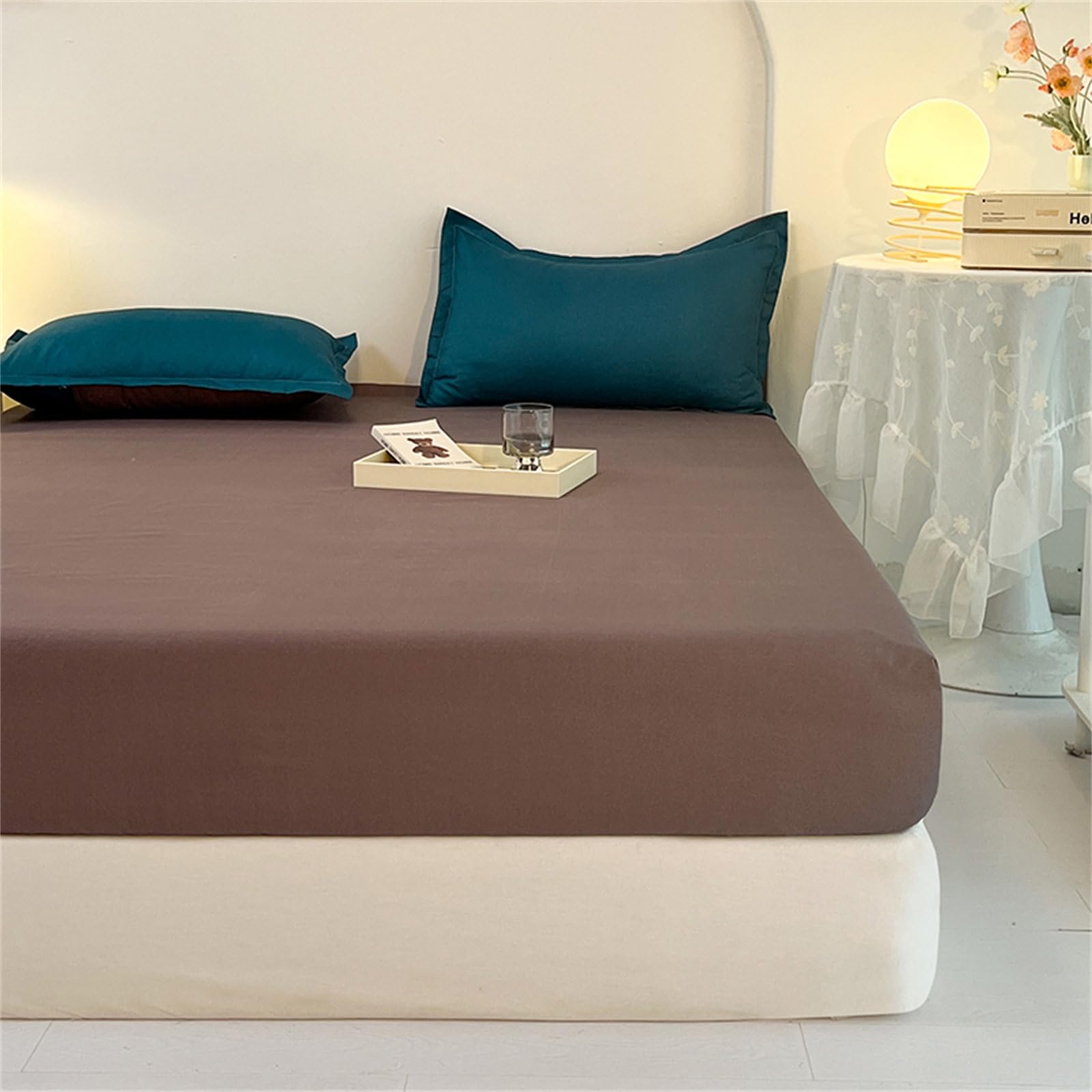 Surwin King Double Single Fitted Sheets, Soft Microfibre Fitted Bed Sheets, Fade Resistant Deep Pocket Fitted Sheet, Cartoon Prints Bedsheets (Double,Brown)