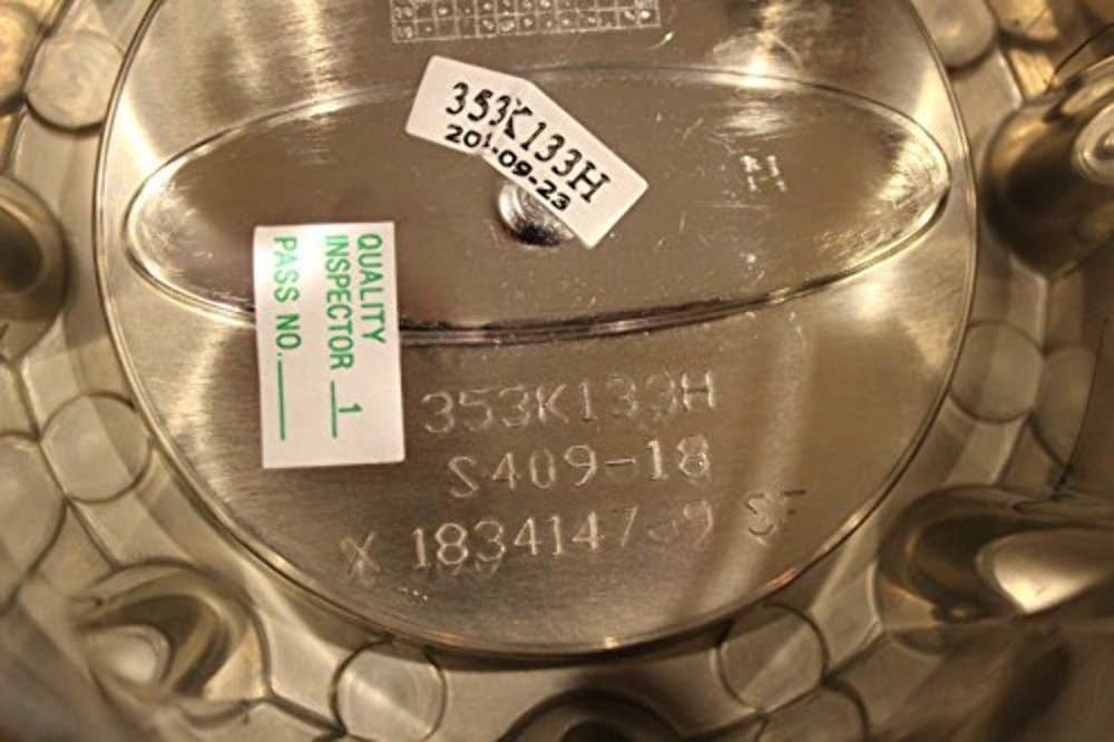 パーツ mo-one Amazon.com: Moto Metal 950 951 953 Chrome Wheel Center Cap