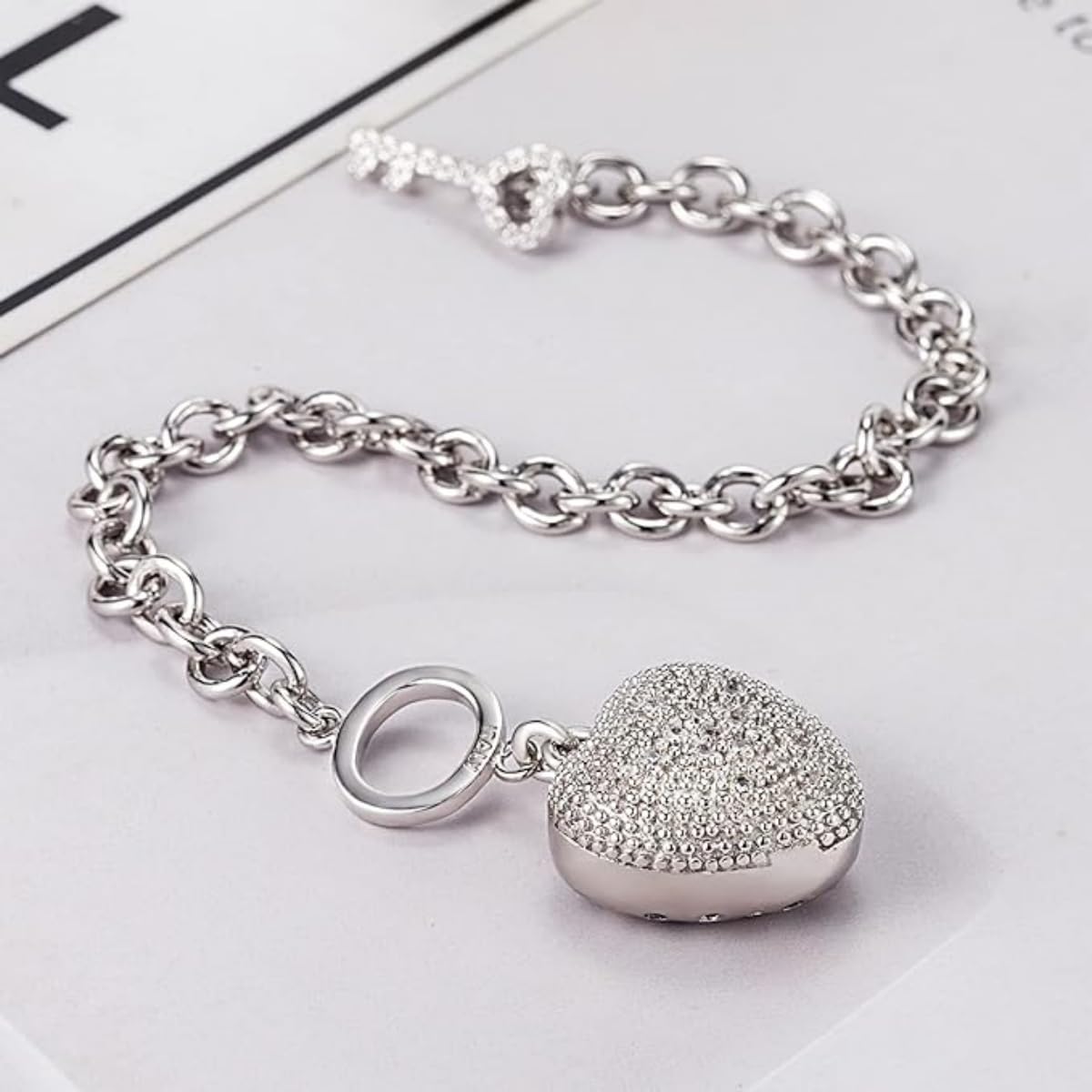 Dankadi Bracciale largo 6 mm con ornamento grande cuore scavato 2 cm e chiave luminosa, catena a maglie in argento 925, amore a cerchio con ciondolo chiave regalo di gioielli per festa elegante da