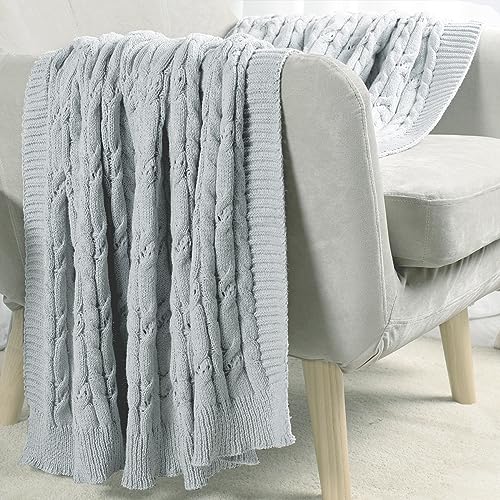 Carriediosa Cable Knit Woven Chenille Throw Blanket 50" x 60" Light Grey by Carriediosa - Used condition - Image 4