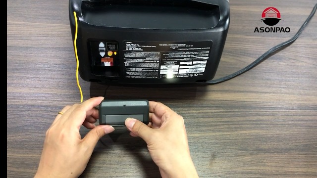 ザエムロニページ Rhino Model RM Hennessey Venom F5 - Blue 1:64