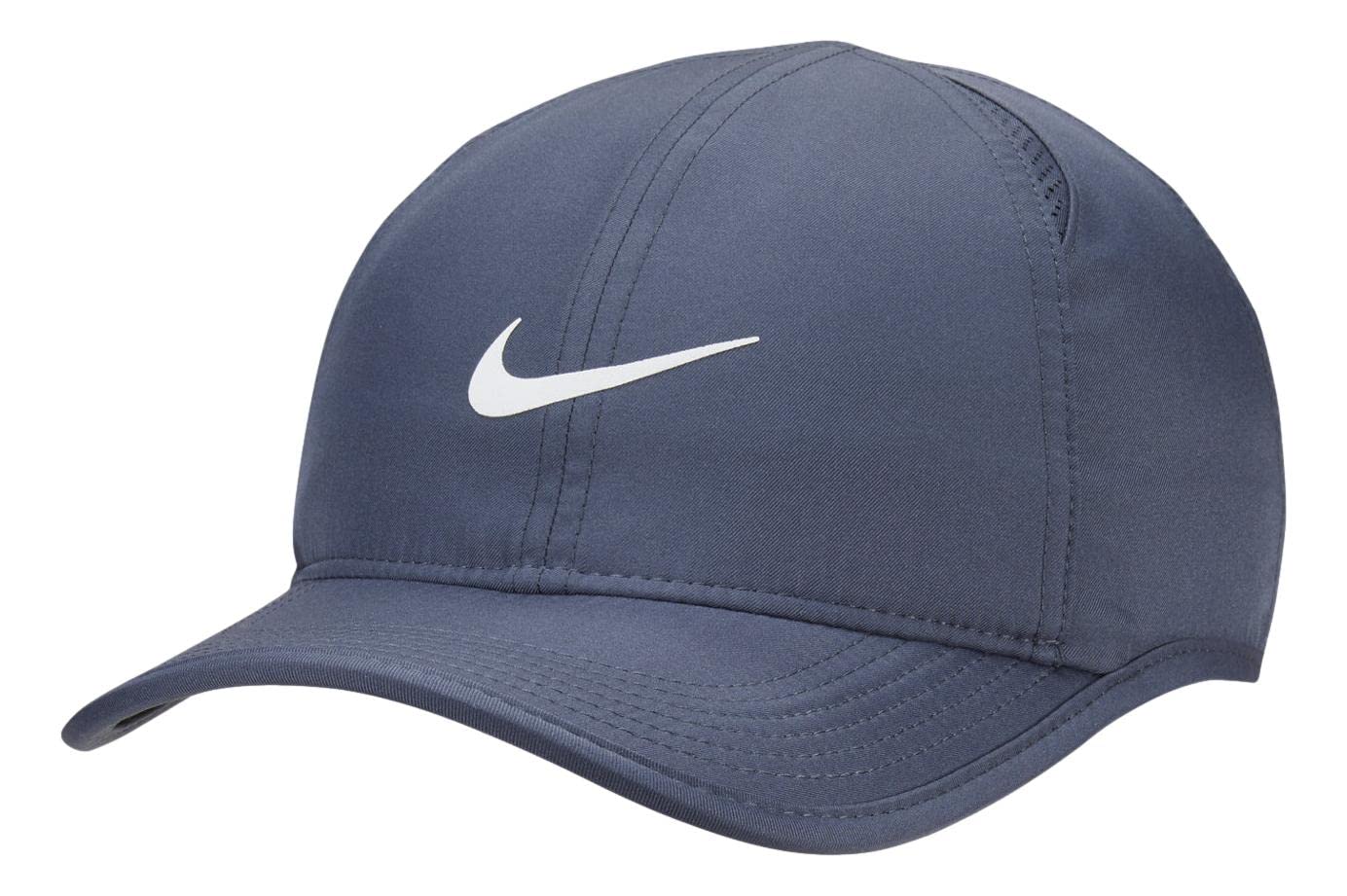 NikeDri-Fit Club Unstructured Featherlight Cap