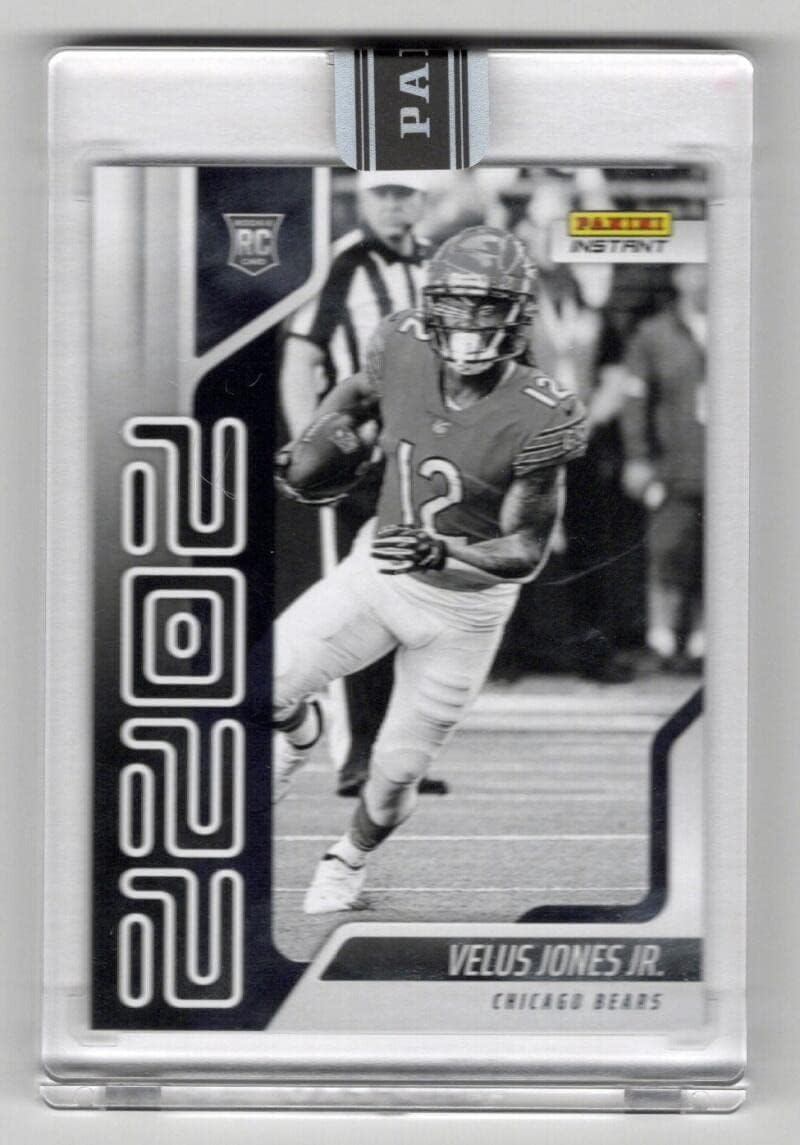VELUS JONES JR RC 1/1 2022 Panini Instant Black and White Black #22 ROOKIE SSP One of One Chicago Bears MT-MT+ NFL Football