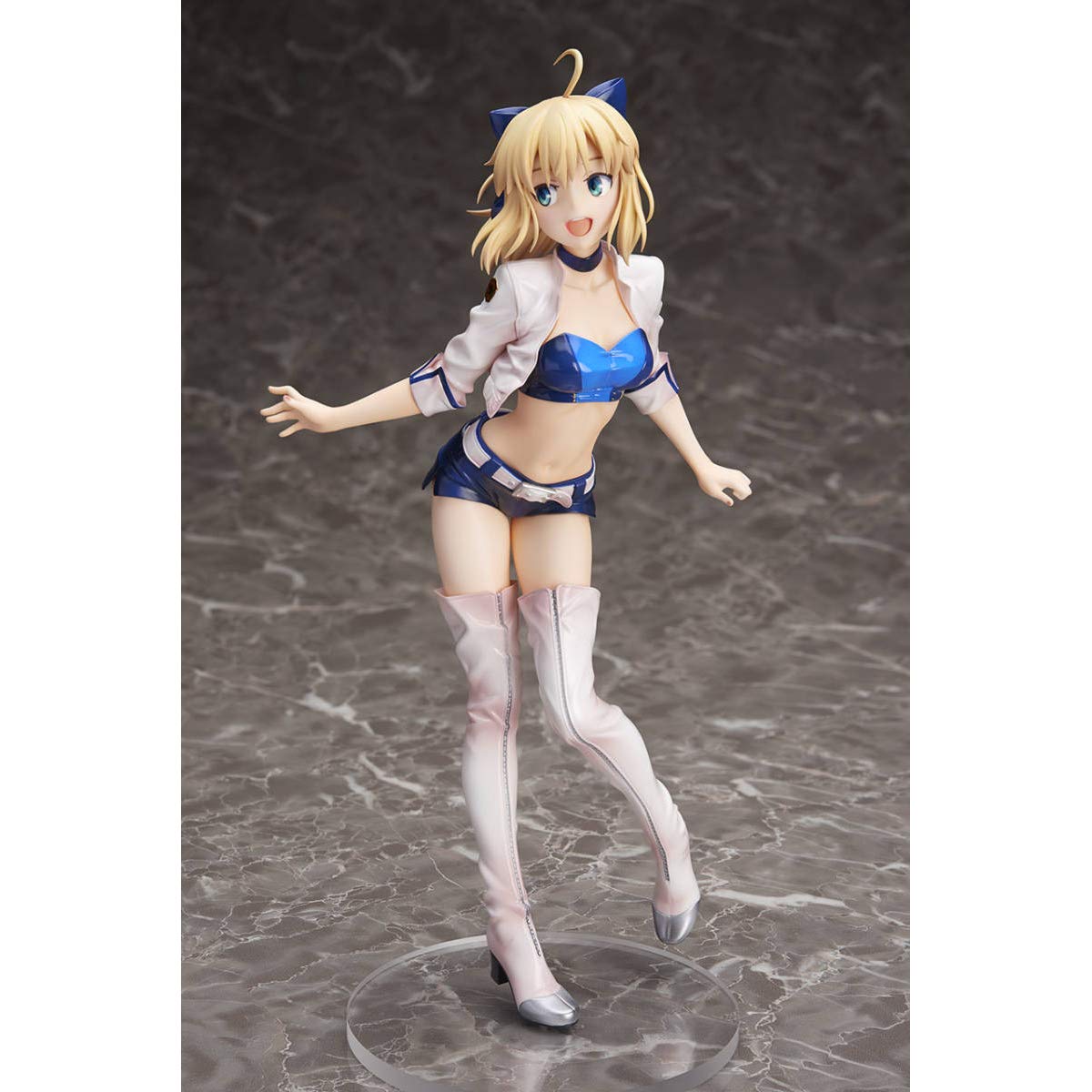 Amazon | PLUSONE セイバー TYPE-MOON RACING Ver. 1/7スケール 塗装 