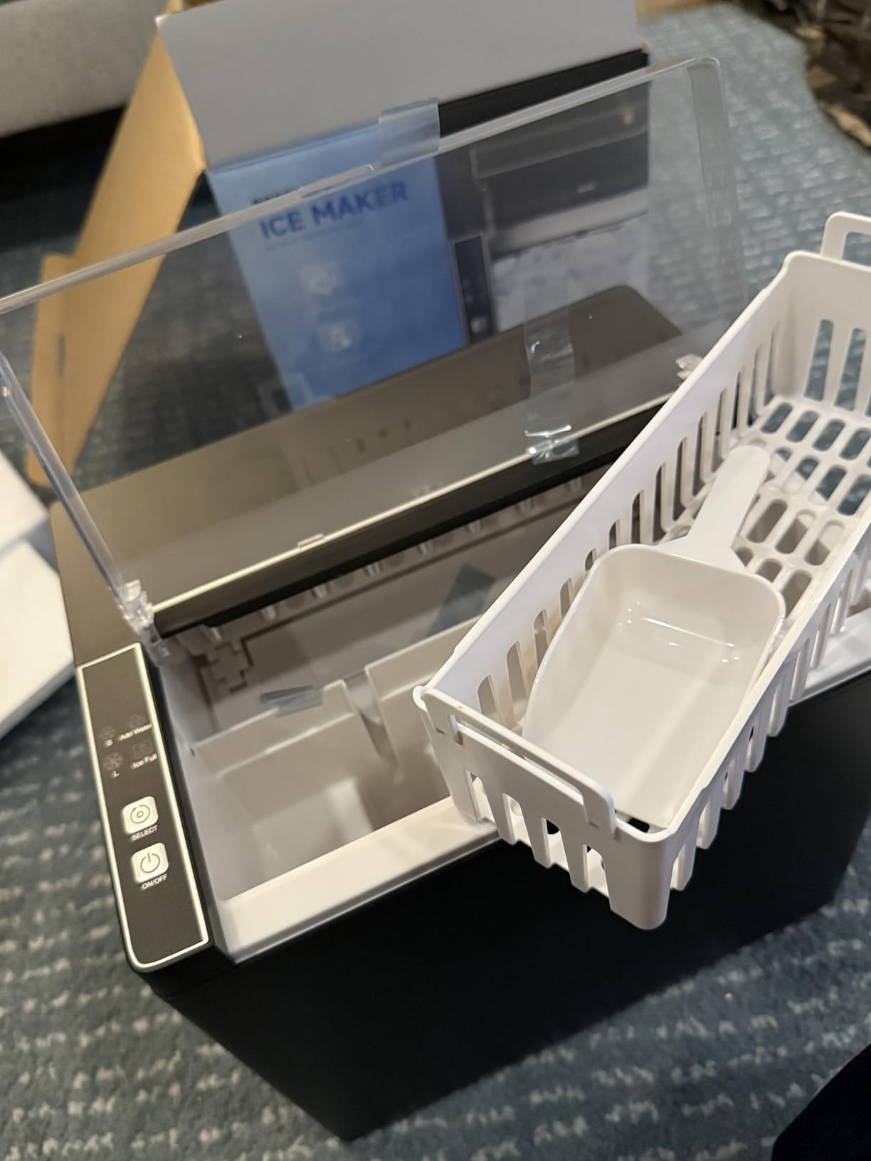 Quick and Convenient Ice at Home