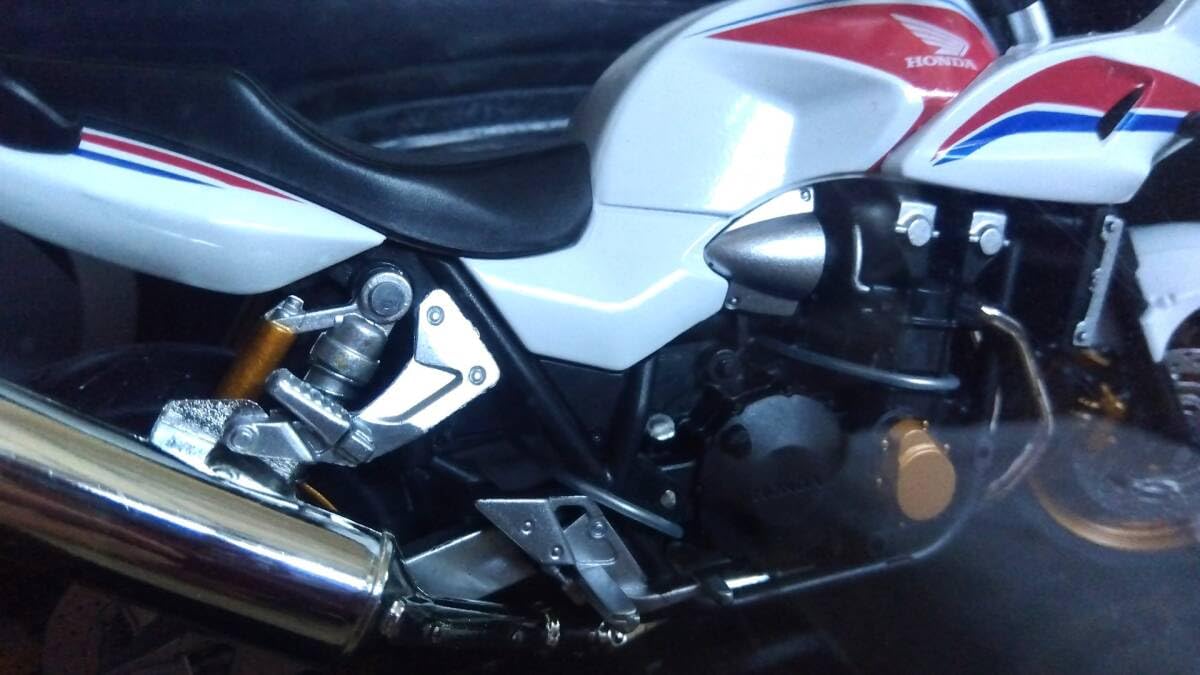 Amazon.co.jp: CB1300 スーパーボルドール CB1300SB アオシマ