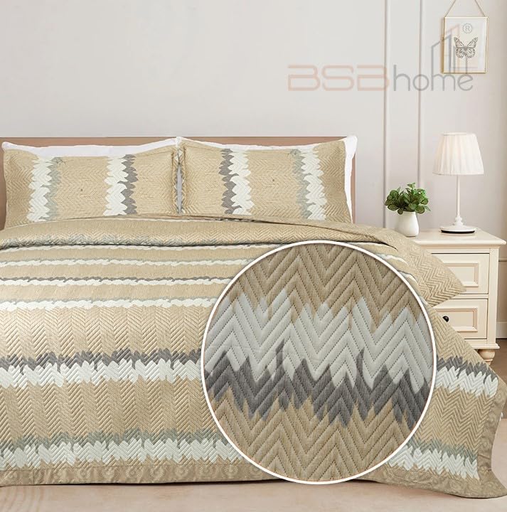 Image of Amazon Brand - Umi 100% Cotton Quilted /Ultrasonic 280 Tc Printed King Size Bed Cover /Bedsheet /Bedspread Comforter with 2 Pillow Shams /Cover, (Luxurious, 90 x100 inches, Beige & White)