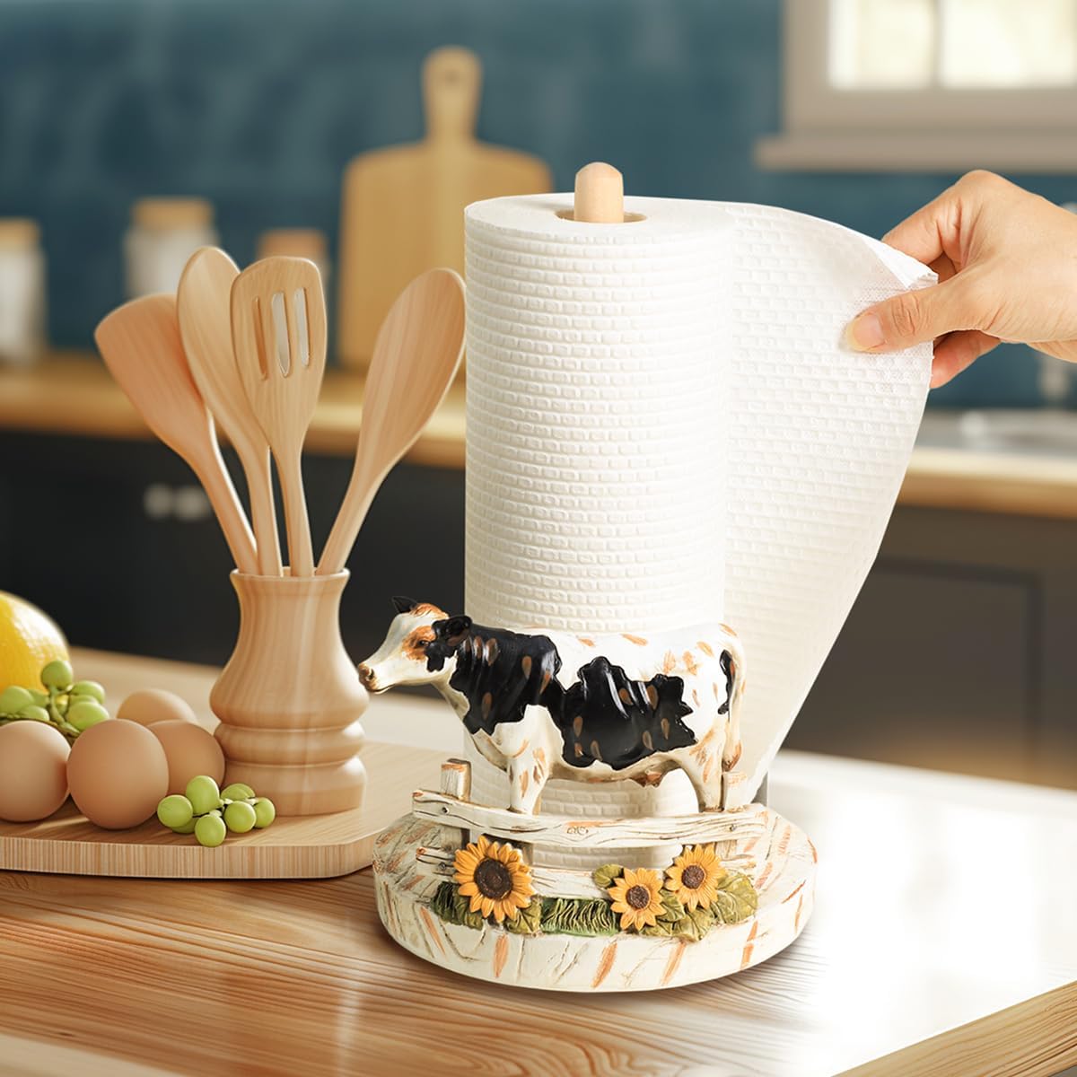 Sizikato Paper Towel Holder for Kitchen, Retro Style Cow Kitchen Roll Holder Paper Towel Holder, Countertop Roll Dispenser with Weighted Resin Base