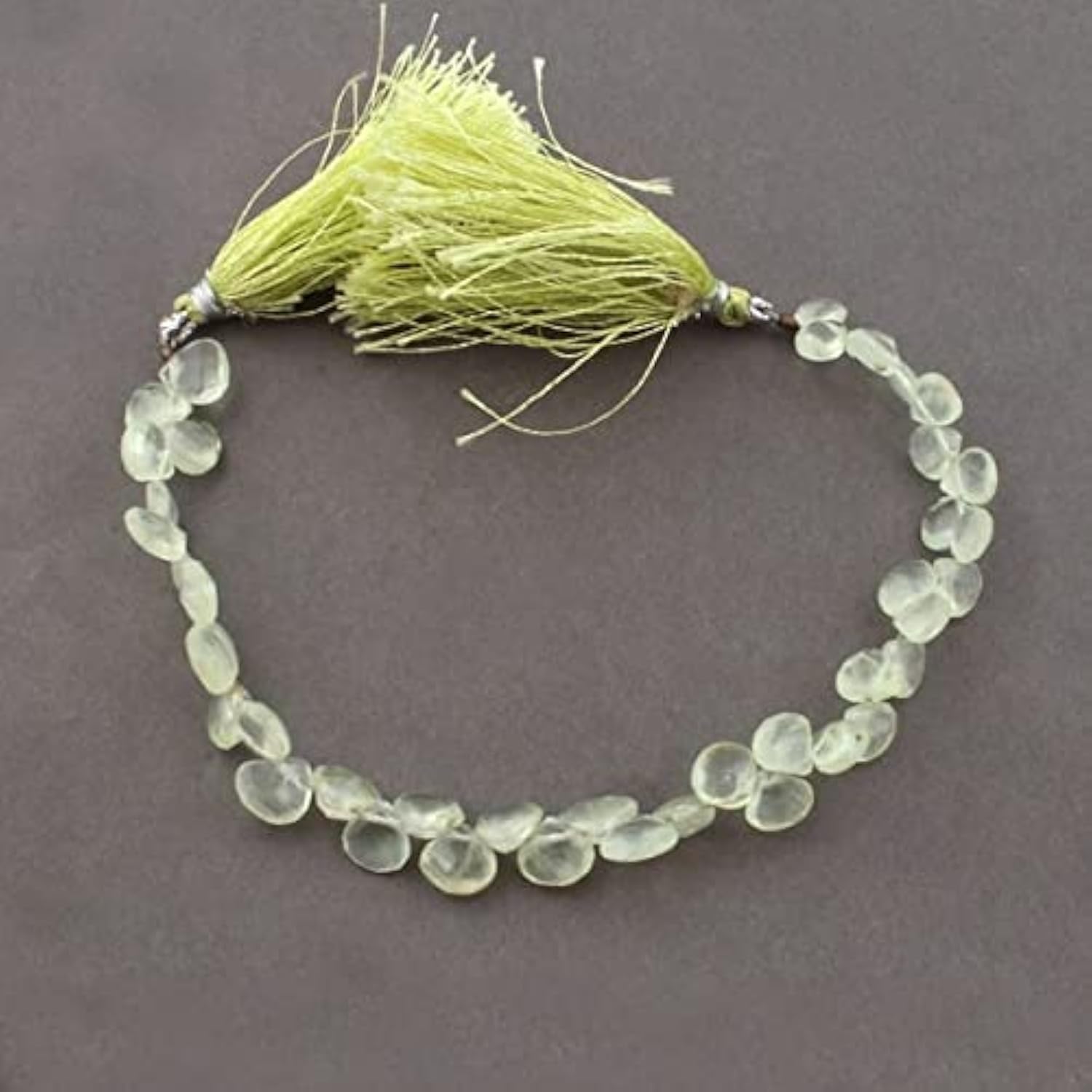Prehnite Faceted Briolettes de haute qualité taillées en cœur LKBEADS